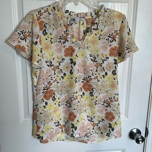 Hawthorne floral, flowy, top.